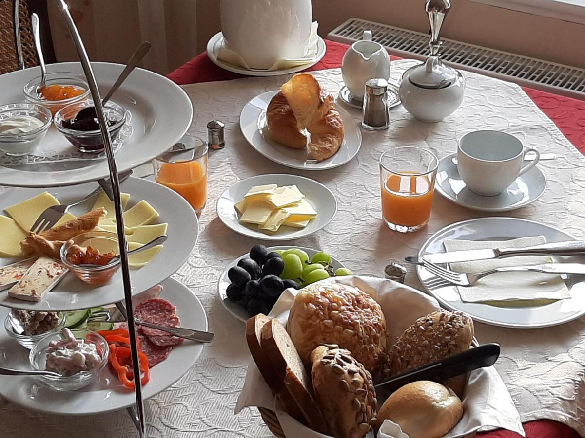 Gutshaus Neu Farpen Hotel Neuburg  Екстериор снимка